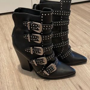 Steve Madden Comet Leather Boots